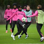 5 điểm đáng chú ý trong buổi tập của Chelsea: Maresca họp riêng Neto; Palmer – Cucurella bị ‘hội đồng’