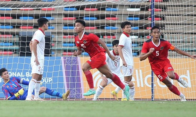 5 điểm nhấn U22 Indonesia 3-2 U22 Việt Nam: Sát thủ lộ diện; Troussier tức giận