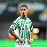 Antony bị chê là “bóng ma”, nên tránh xa bóng đá Anh