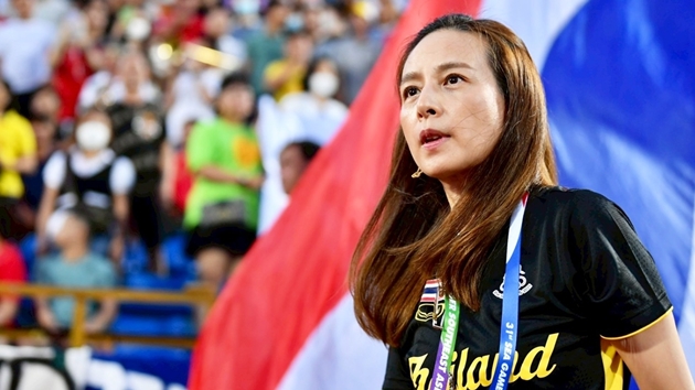 Bản quyền kỷ lục, bóng đá Thái lột xác trước thềm SEA Games trên sân nhà