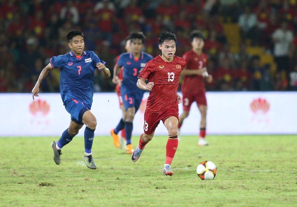 BLV Quang Tùng: Indonesia không phải là cọp