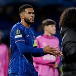 Chelsea bị la ó dù vào bán kết, Reece James thẳng thắn chỉ trích đội nhà