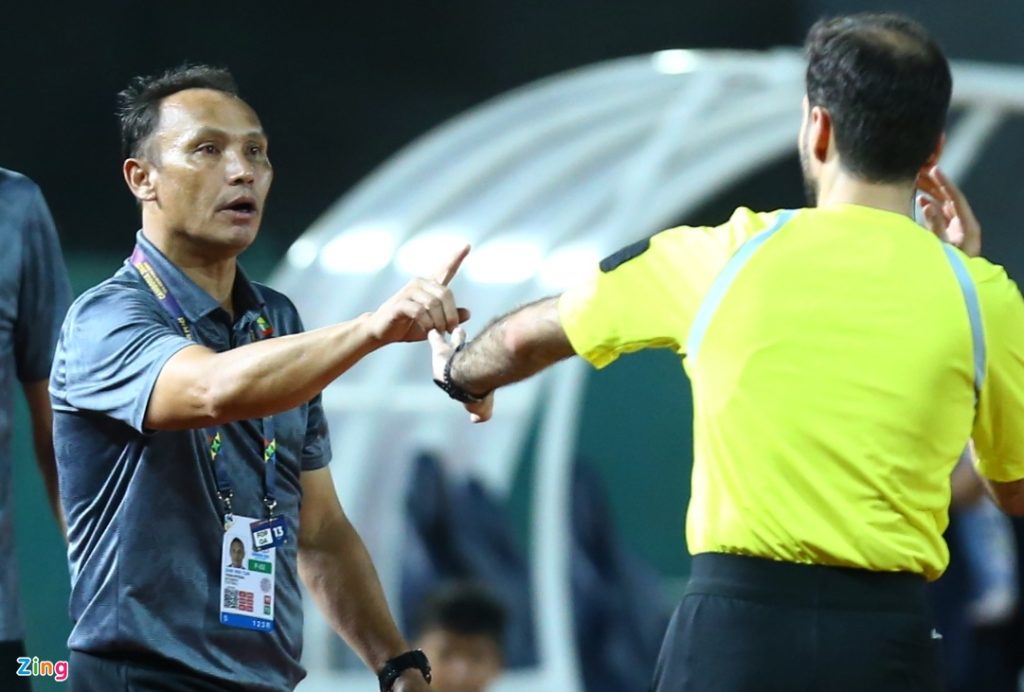 HLV Myanmar: U22 Việt Nam thi đấu mạnh mẽ