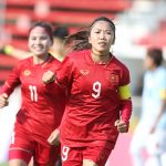 Huỳnh Như tiếp ‘doping’ cho tuyển nữ Việt Nam trước chung kết