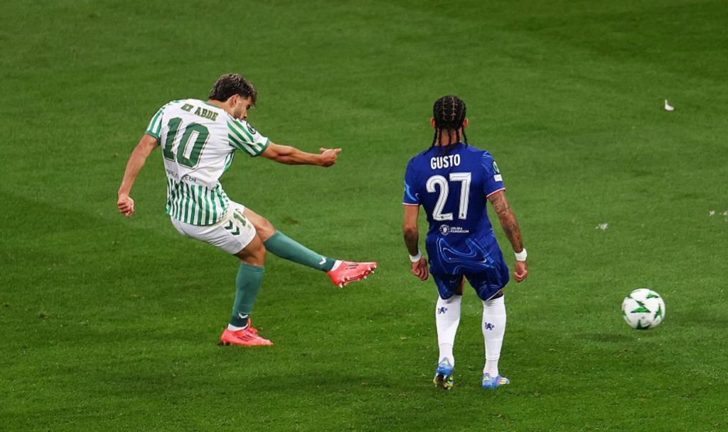 Malo Gusto – Điểm đen hiếm hoi của Chelsea trong ngày vô địch châu Âu