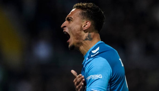 Rời MU, Antony “phất” như diều gặp gió