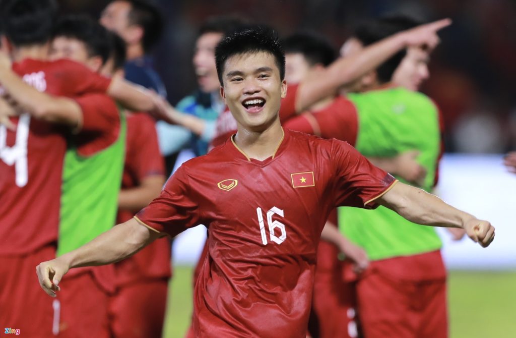 Tiền vệ U22 Việt Nam xé lưới Thái Lan là ai?