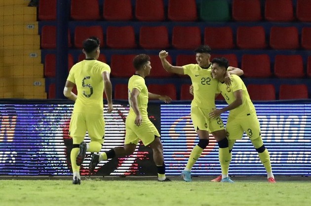 U22 Malaysia hủy diệt Singapore 7-0 ngày chia tay SEA Games