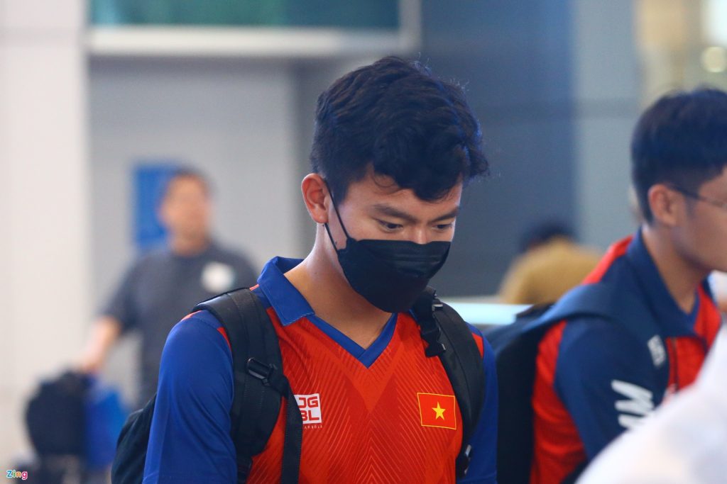 U22 Việt Nam chia đôi tâm trạng ngày về nước