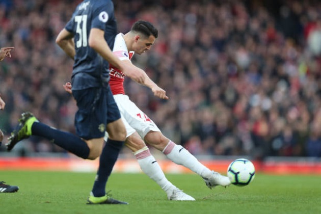 02h00 ngày 12/04, Arsenal vs Napoli: Đến lúc nên gạt Premier League sang một bên