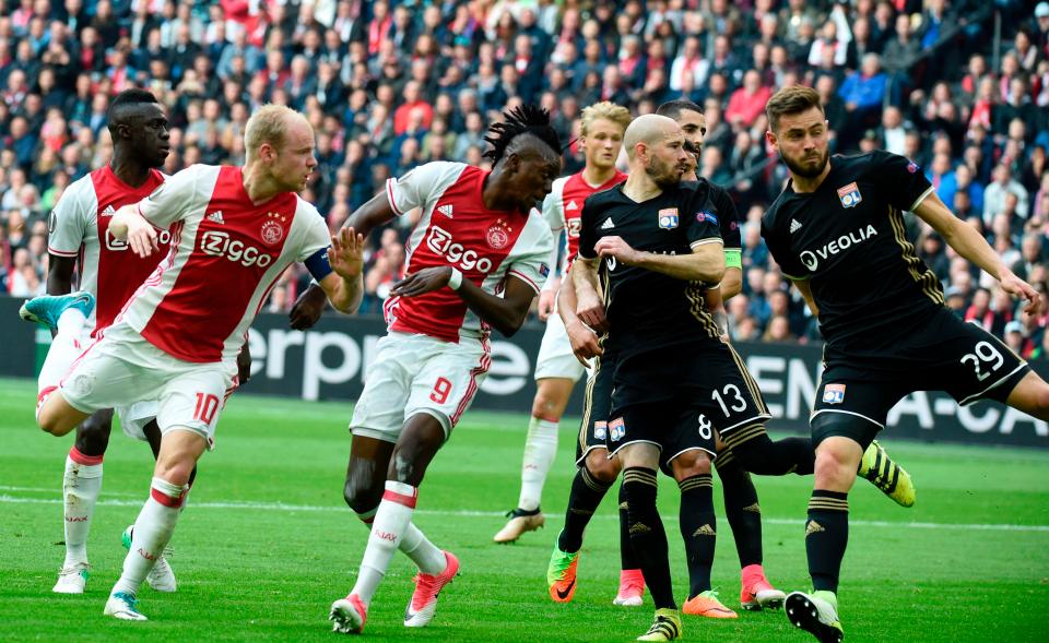 02h05 ngày 12/05, Lyon vs Ajax: Bắt đầu nghĩ đến M.U