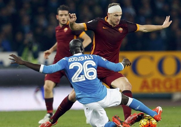 02h05 ngày 21/10, AS Roma vs Austria Wien: Trông đợi vào Dzeko