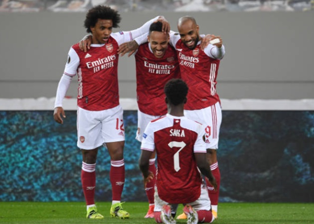 5 điểm nhấn Arsenal 3-2 Benfica: 2 cặp đôi bay bổng; Tội đồ được cứu rỗi