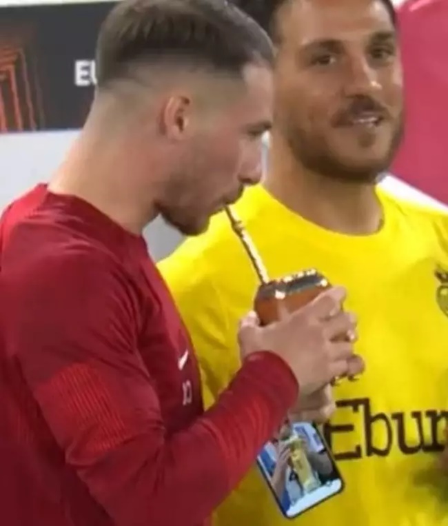 Allister để lộ hình ảnh đắt giá