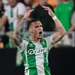 Antony sắm vai người hùng, Betis có 1 điểm trong ngày ra quân Europa League