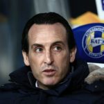 Arsenal bại trận, Emery phản ứng ra sao khi bị chất vấn về Ozil?