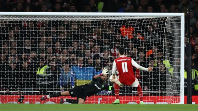 Arteta nhắc đến Saka để gửi thông điệp cho Martinelli