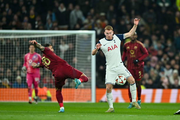 “AS Roma vẫn còn sống”