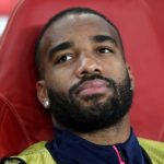 Aubameyang ghi bàn, Lacazette buồn thấy rõ