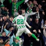 Betis 2-2 Guimaraes: Điểm cộng cho Antony; Isco lên tiếng