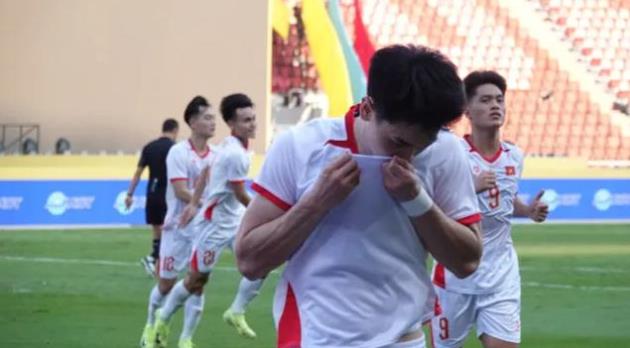 BLV Quang Tùng: Đình Bắc là “của hiếm”, sẽ trở thành một cầu thủ lớn