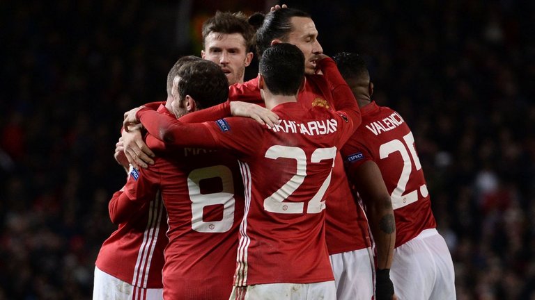 Bốc thăm vòng 32 đội Europa League: Man Utd “vớ bở”, Roma gặp khó