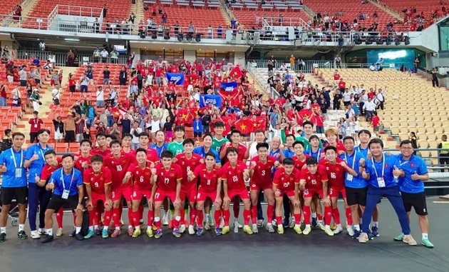 Bóng đá Việt Nam tạo sức ép nghẹt thở lên chủ nhà SEA Games