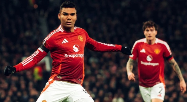 Casemiro thăng hoa khi Man United đánh bại PAOK