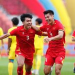 Chủ tịch FIFA chúc mừng Việt Nam vào chung kết SEA Games 33