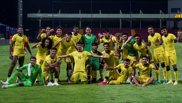 Chủ tịch LĐBĐ Malaysia muốn đội nhà thắng U22 Việt Nam