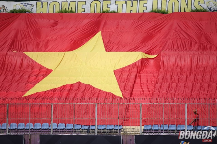 Chùm ảnh: Chiến đấu hết mình, Việt Nam vẫn bị Thái Lan cầm hòa dưới trời nắng 39 độ