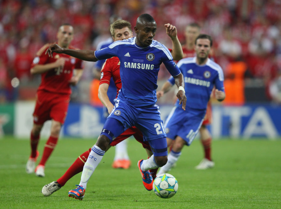 Cựu sao Chelsea hiến kế giúp đội bóng cũ đấu Frankfurt