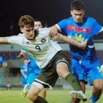 Cựu sao Nwokolo phê phán HLV Indra Sjafri sau thất bại của U22 Indonesia