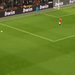 De Gea chơi chân tệ hại