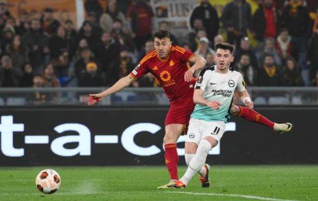 De Zerbi chỉ rõ khác biệt giữa Roma với Brighton