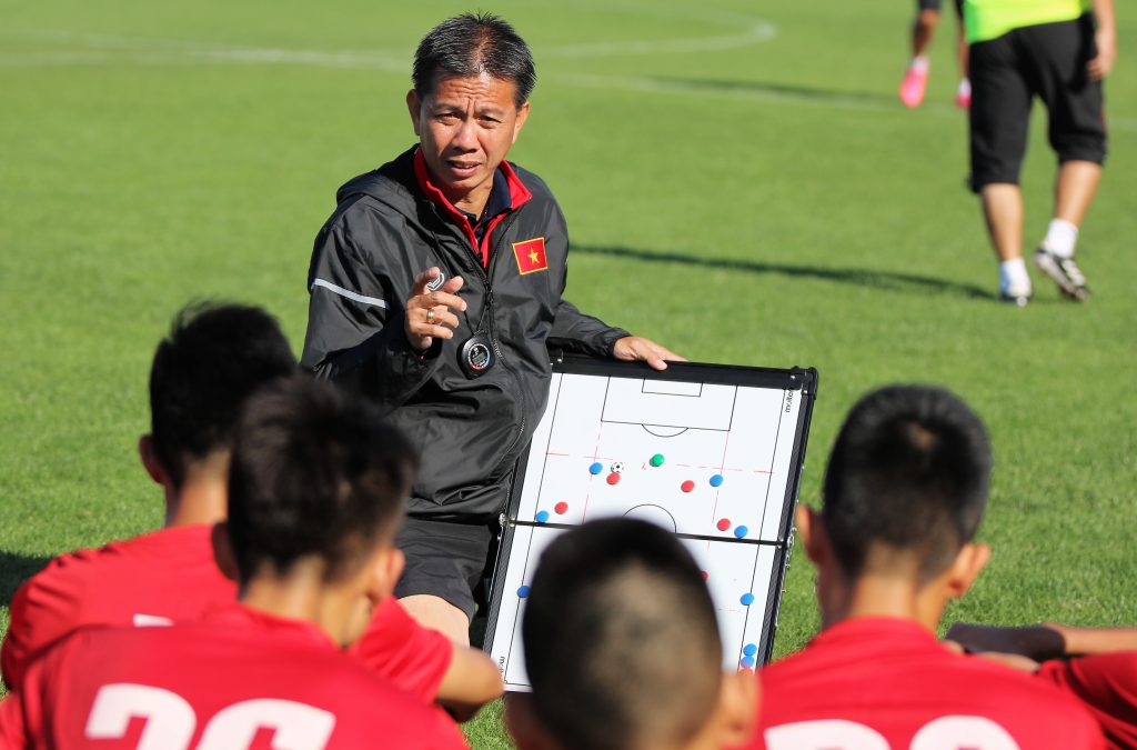 Điểm mặt 5 ứng cử viên ngồi “nghế nóng” ĐT Việt Nam thay Hữu Thắng