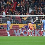 Điểm nhấn Galatasaray 3-2 Tottenham: Đẳng cấp Osimhen; Kinh dị 28 cú sút