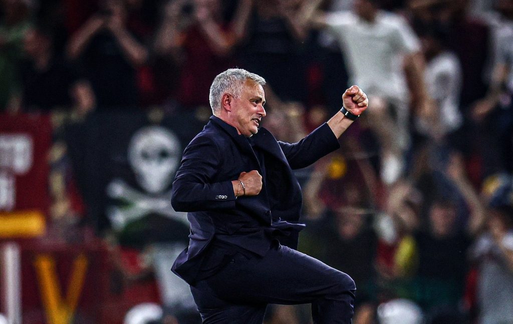 Điên rồ Jose Mourinho