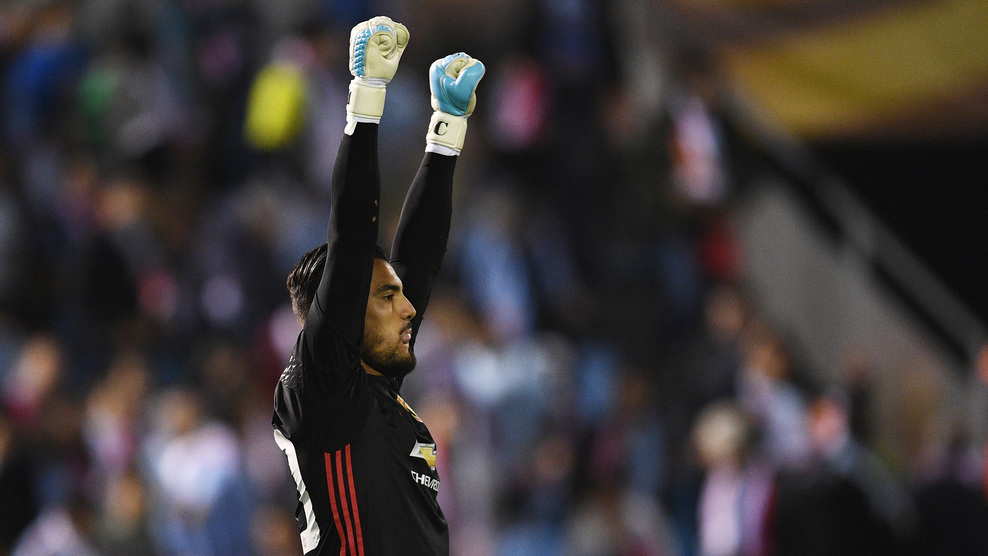 Đội hình kết hợp Ajax & Man United: Davison Sanchez “cân” cả hàng phòng ngự