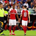 “Emery tự đập vào chân mình khi để cậu ta ra sân”