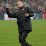 Fan Besiktas phát cuồng vì Solskjaer