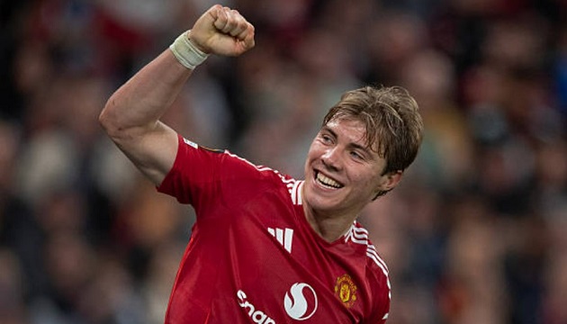 Gary Neville dự đoán Man United sẽ thắng Tottenham ở chung kết Europa League