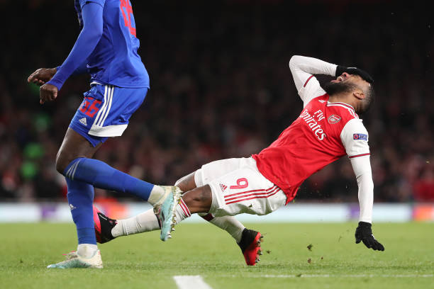 Góc nhìn: Mikel Arteta và cú trượt ngã đầu đời