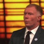 Hạ thấp Villareal, Scholes nhận liền trái đắng