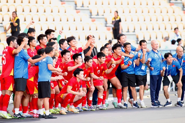 Hành trình vươn lên của bóng đá Việt Nam tại SEA Games: Từ “Vua về nhì” đến ngôi vương