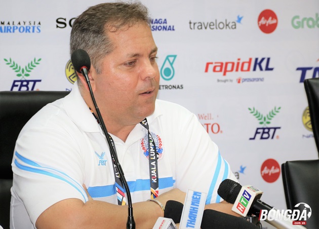 HLV Campuchia: U22 Việt Nam đã làm chúng tôi tổn thương