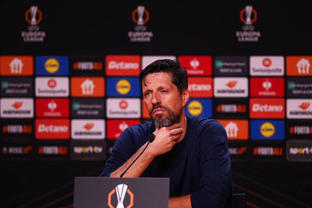 HLV Porto “ngả mũ” trước 3 cầu thủ Man Utd