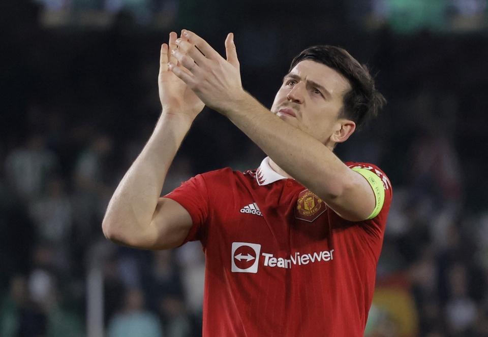 HLV Real Betis: Ngân sách của MU gấp 10 lần chúng tôi