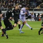 Hòa vất vả, Xavi thừa nhận Barca không biết cách làm 1 điều