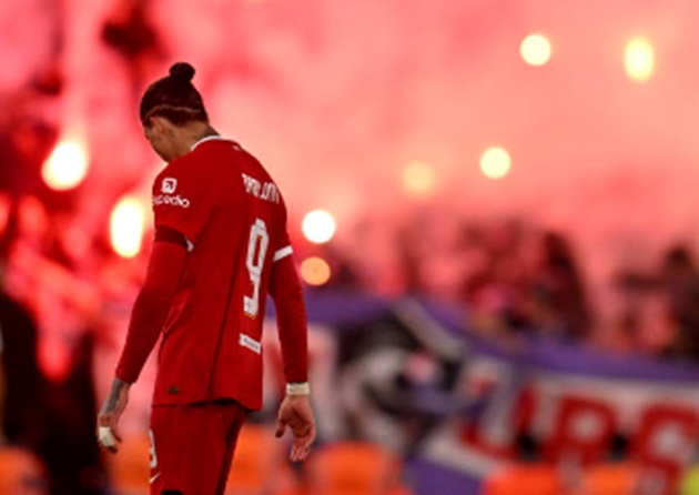 Joe Cole chấm điểm thảm họa cho Nunez